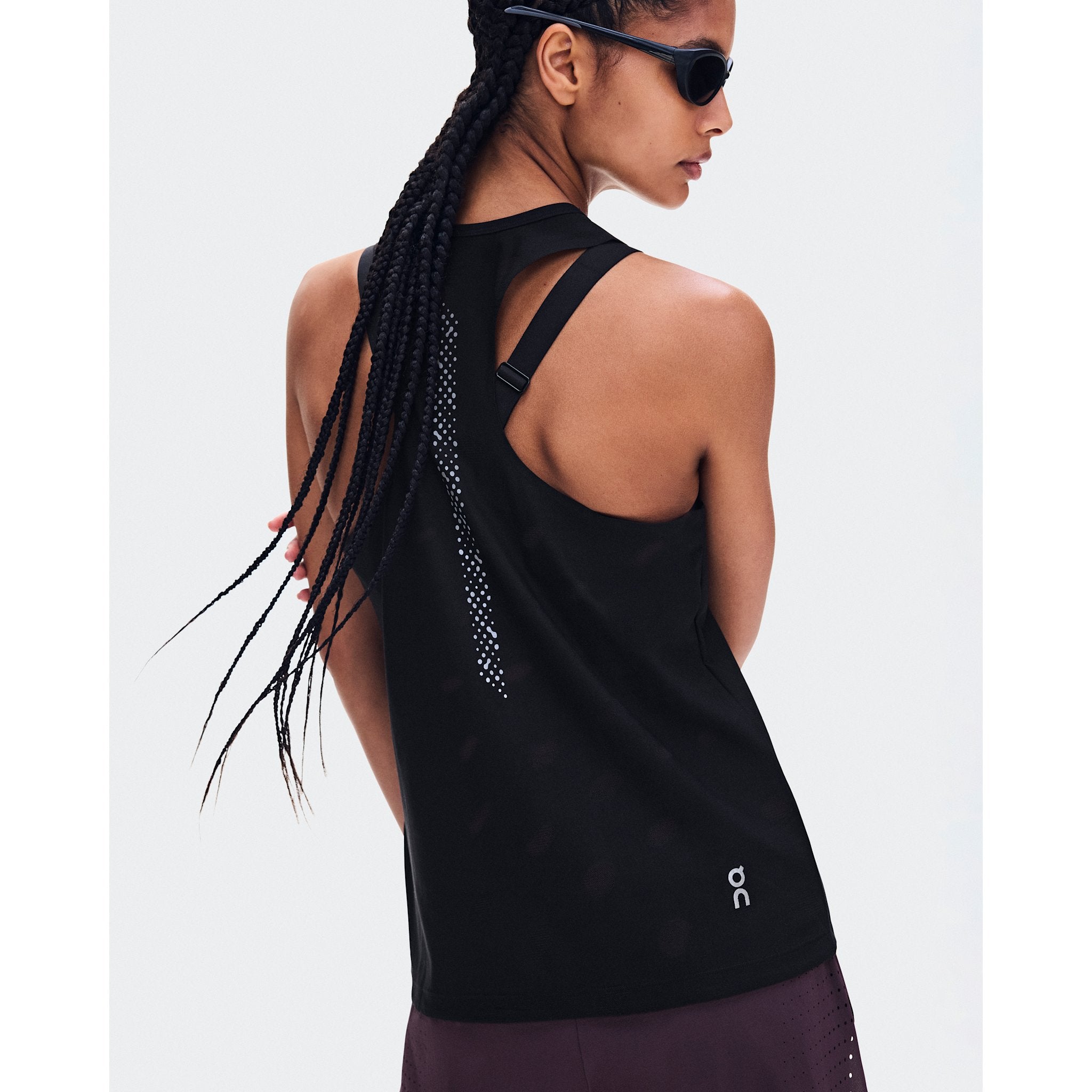 On Zero Tank Breathe Black