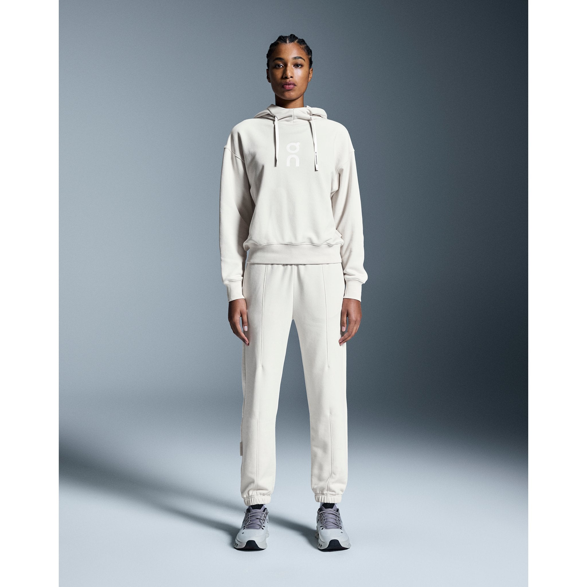 On Club Hoodie Silver
