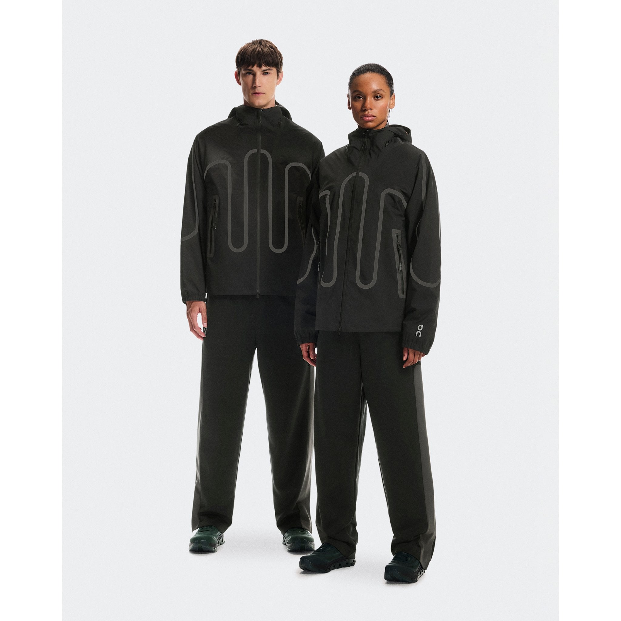 On Waterproof Jacket IKON Black