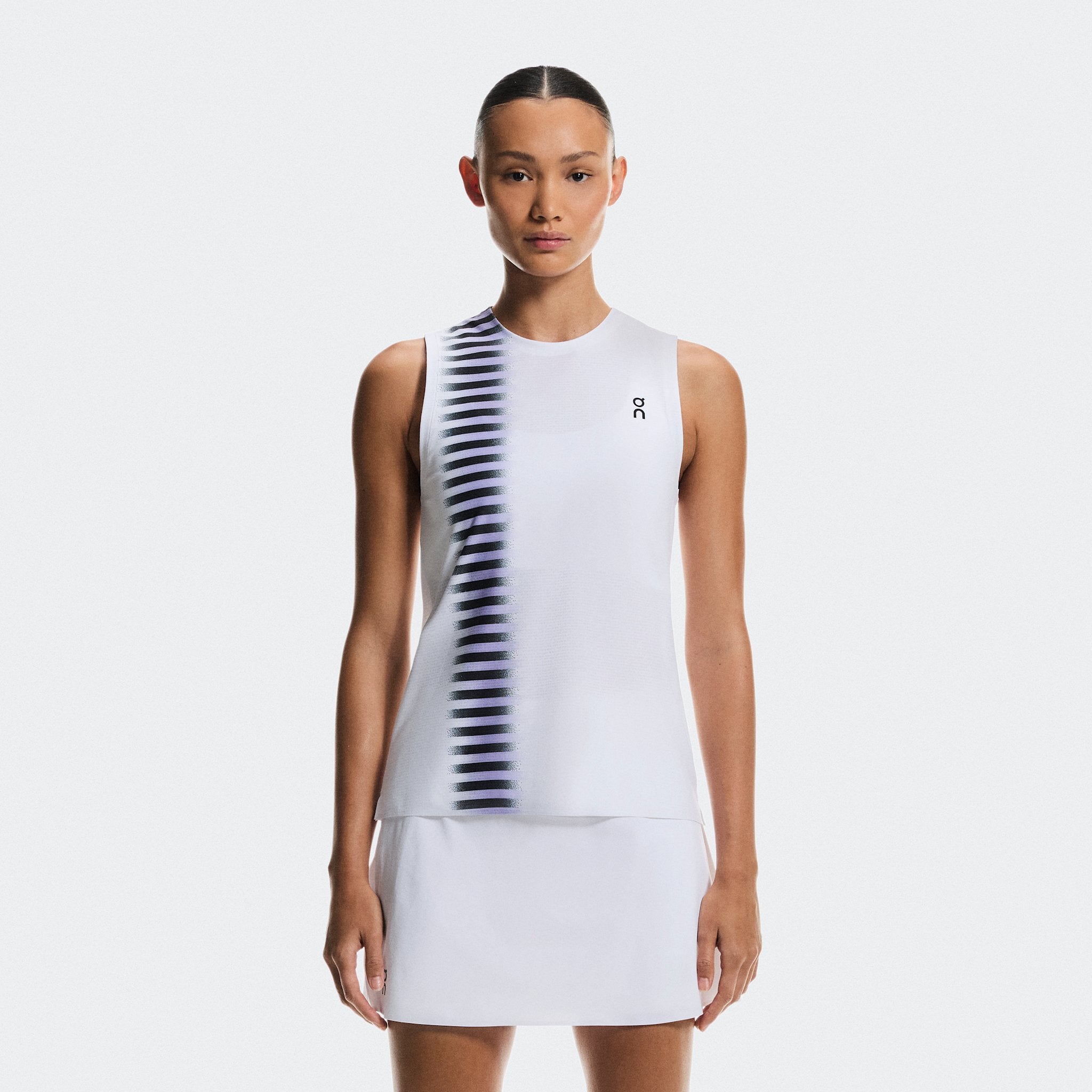 On Court Tank Edge White | Black