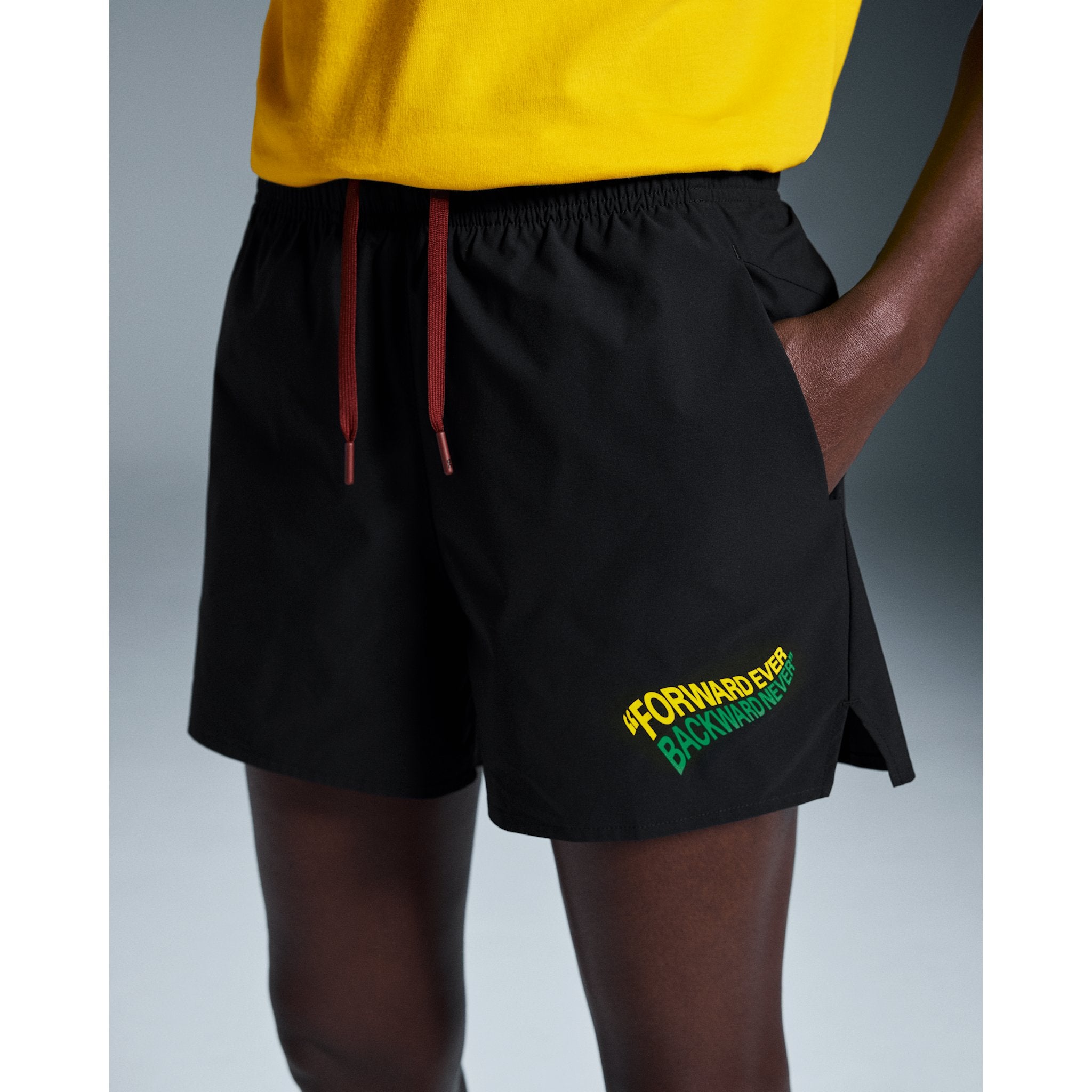 On Core Shorts WalkGood Black