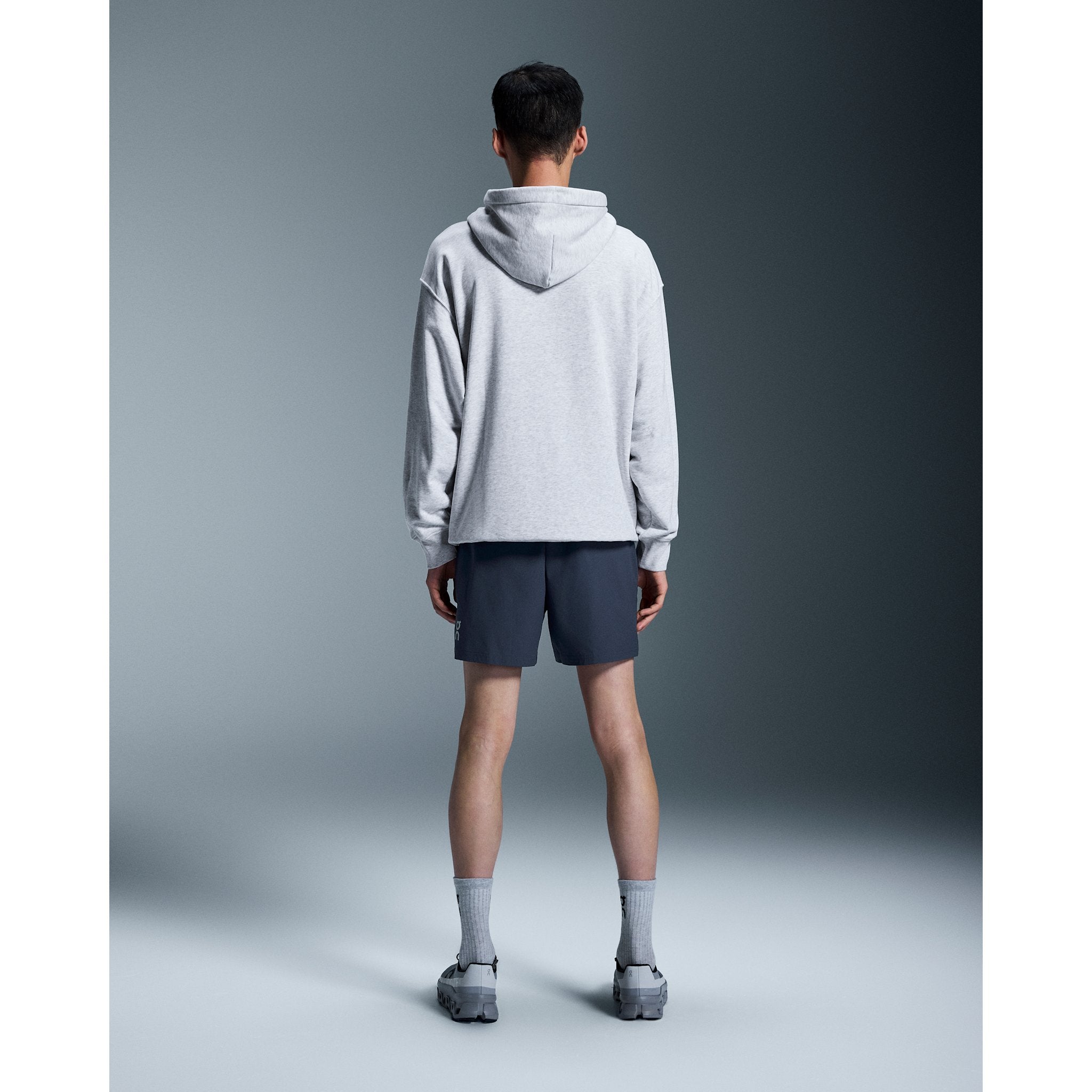 On 5" Core Shorts Midnight