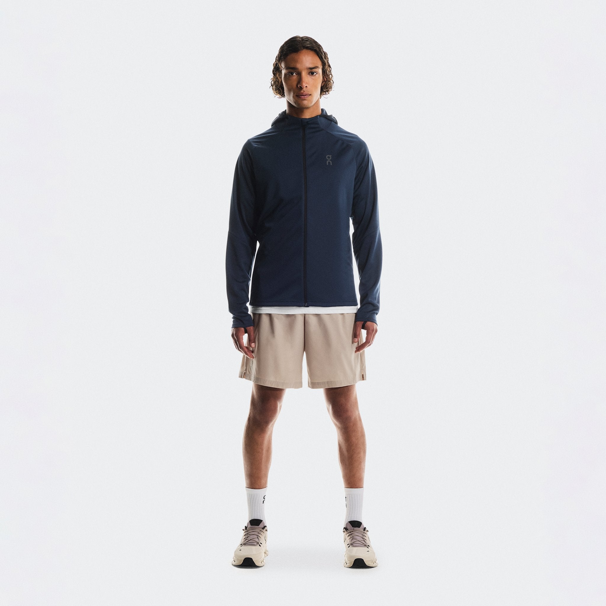 On 7" Core Shorts Desert