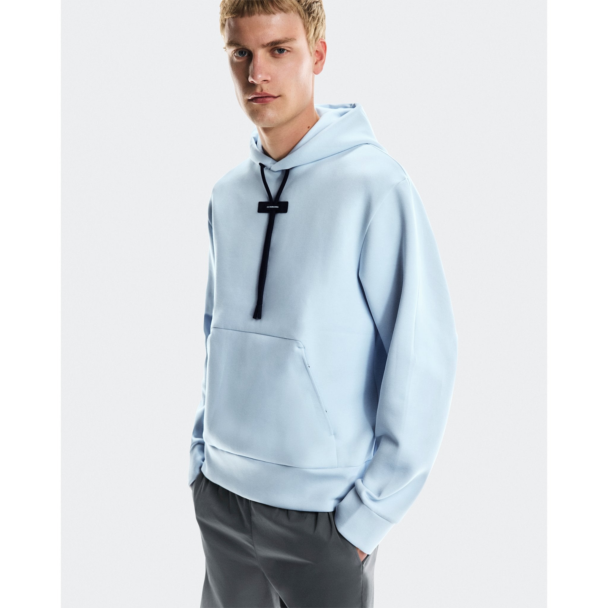 On Focus Tech Hoodie Arctic