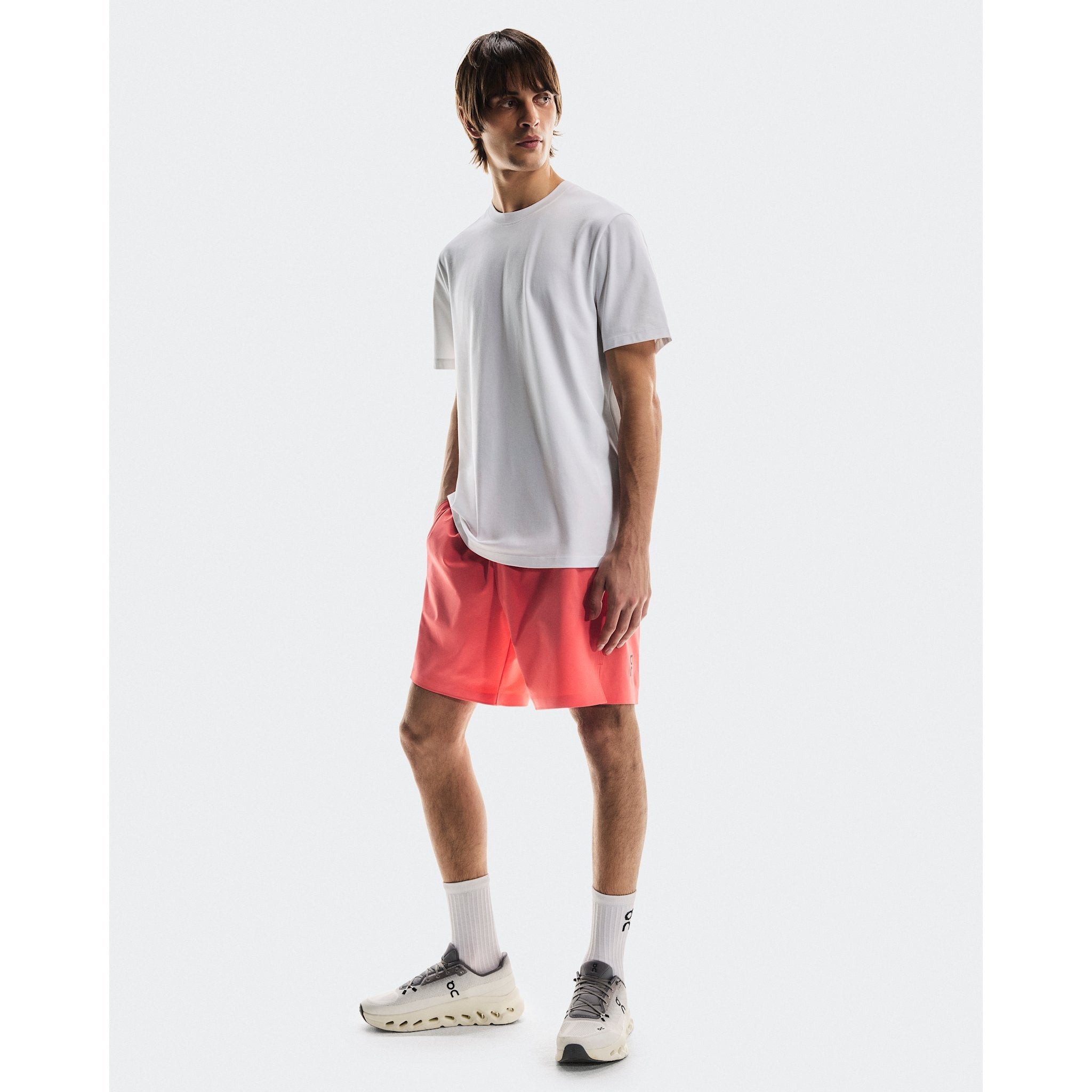 On Focus Shorts Coral