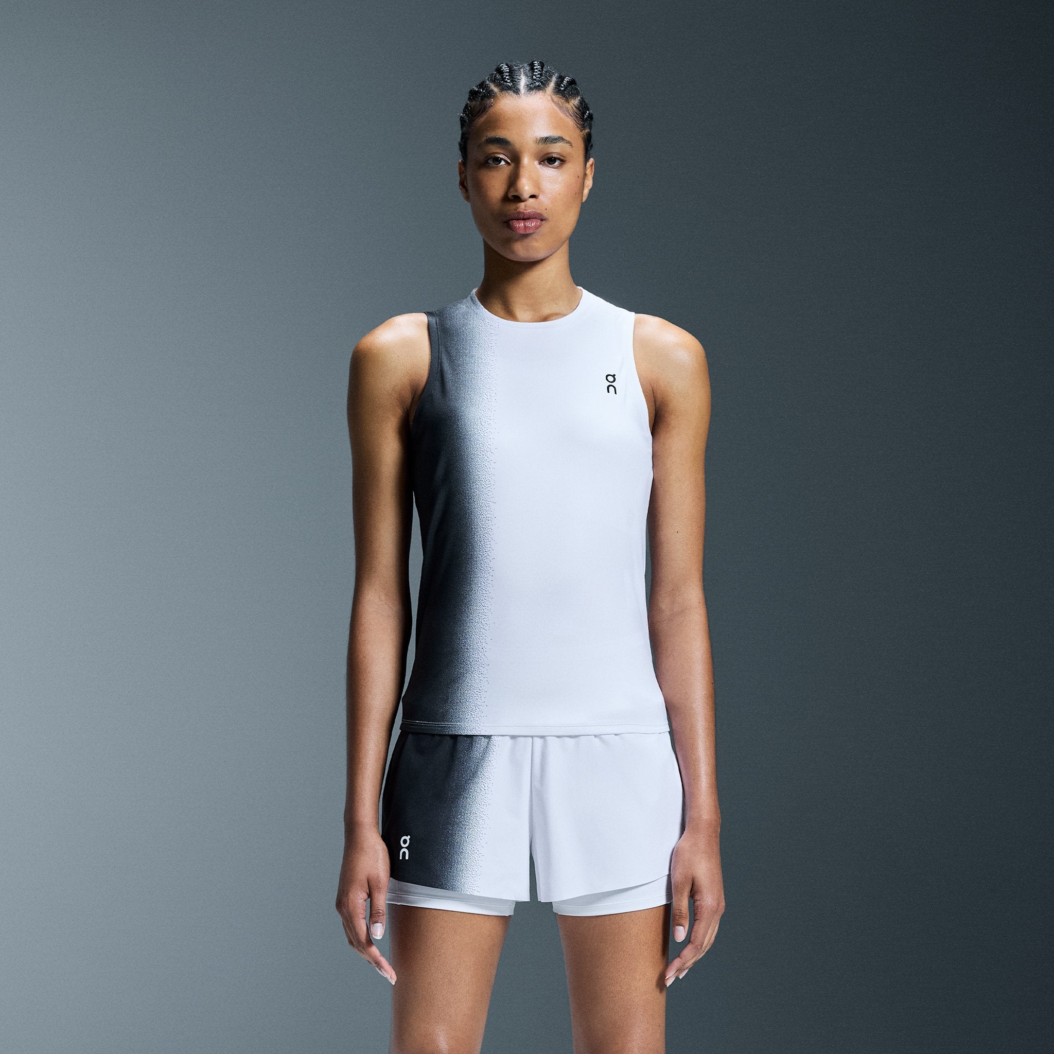 On Court Tank Black | White