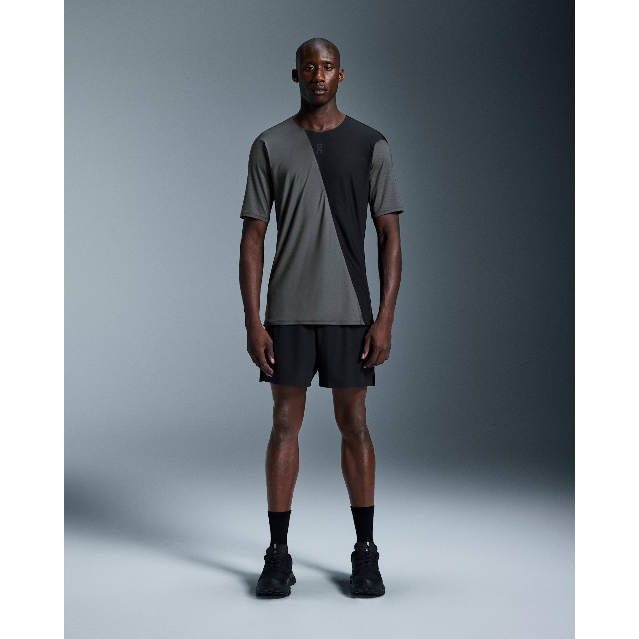 On Ultra Shorts Black | Black