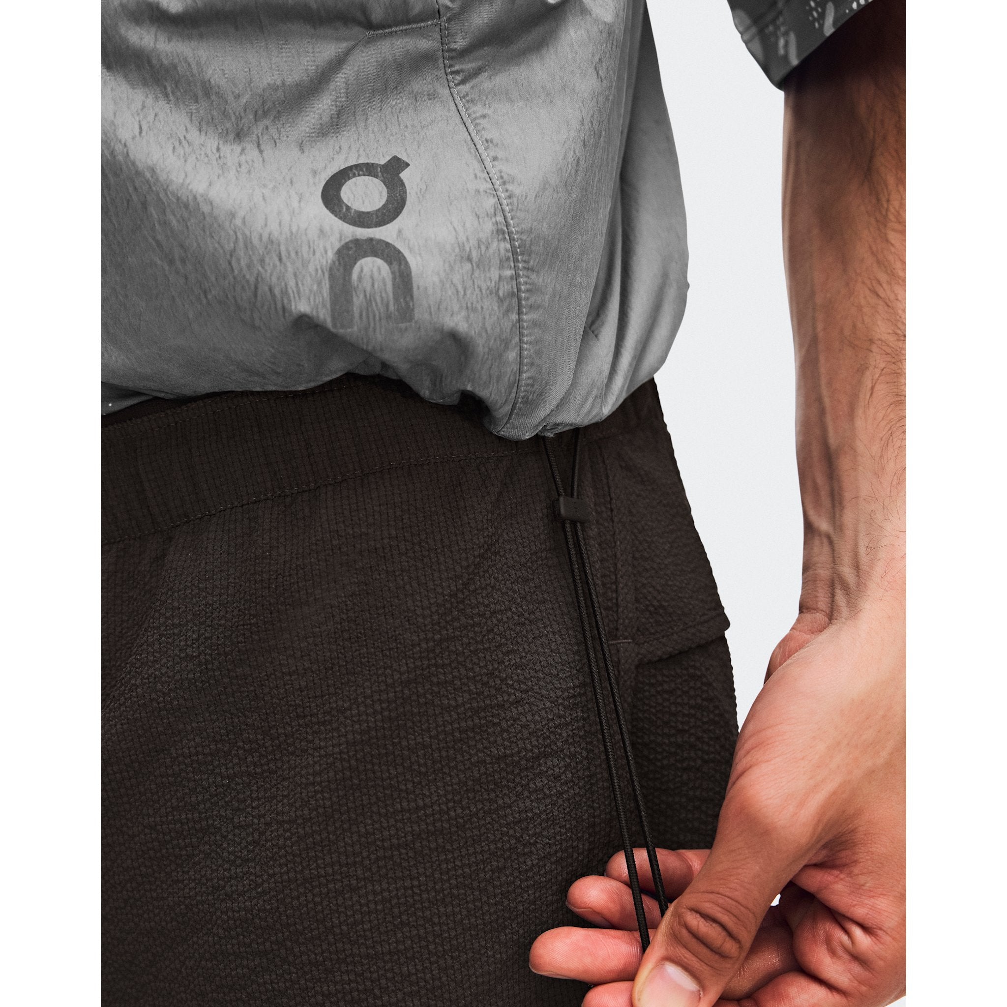 On Performance Volt Vest Glacier