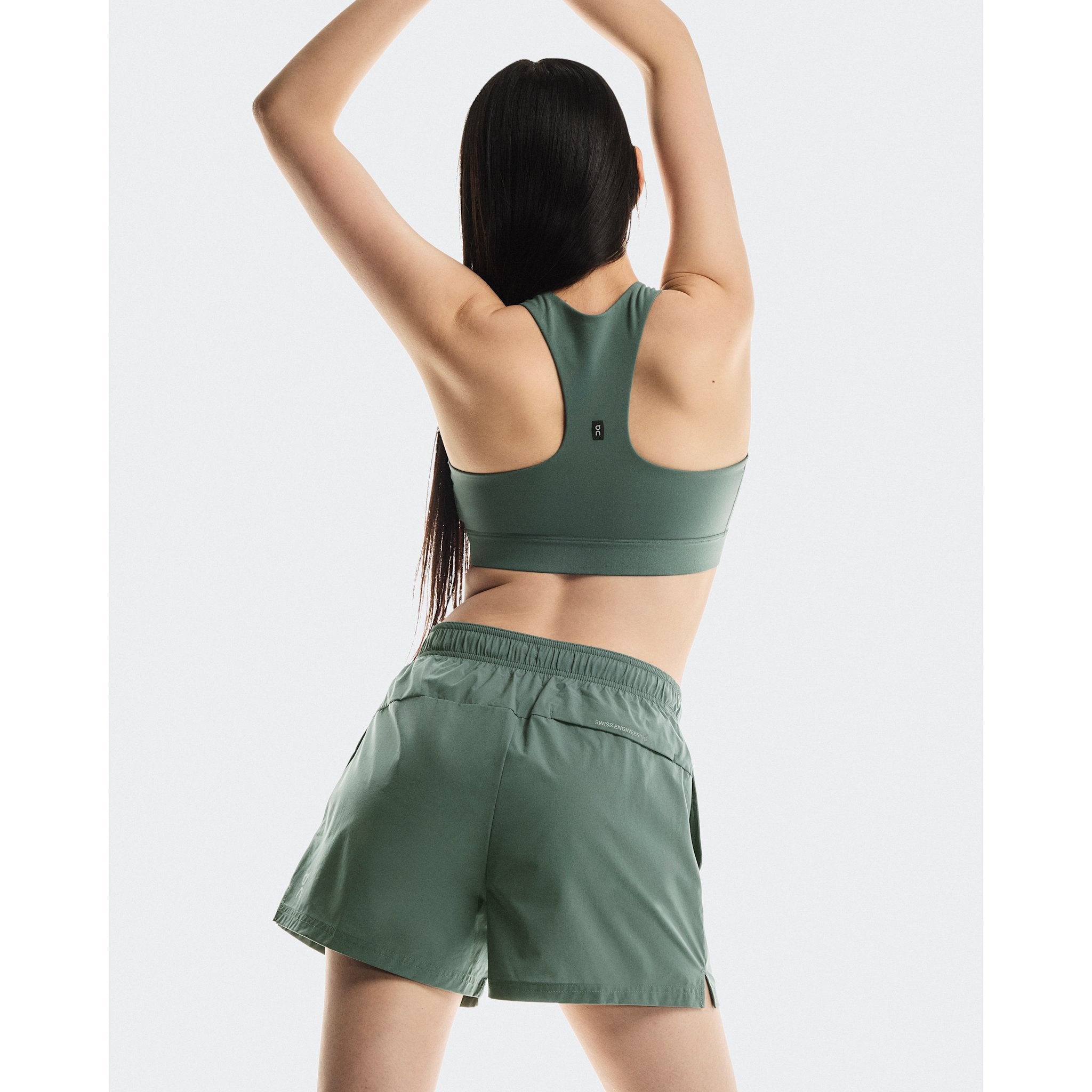 On 3" Core Shorts Olive