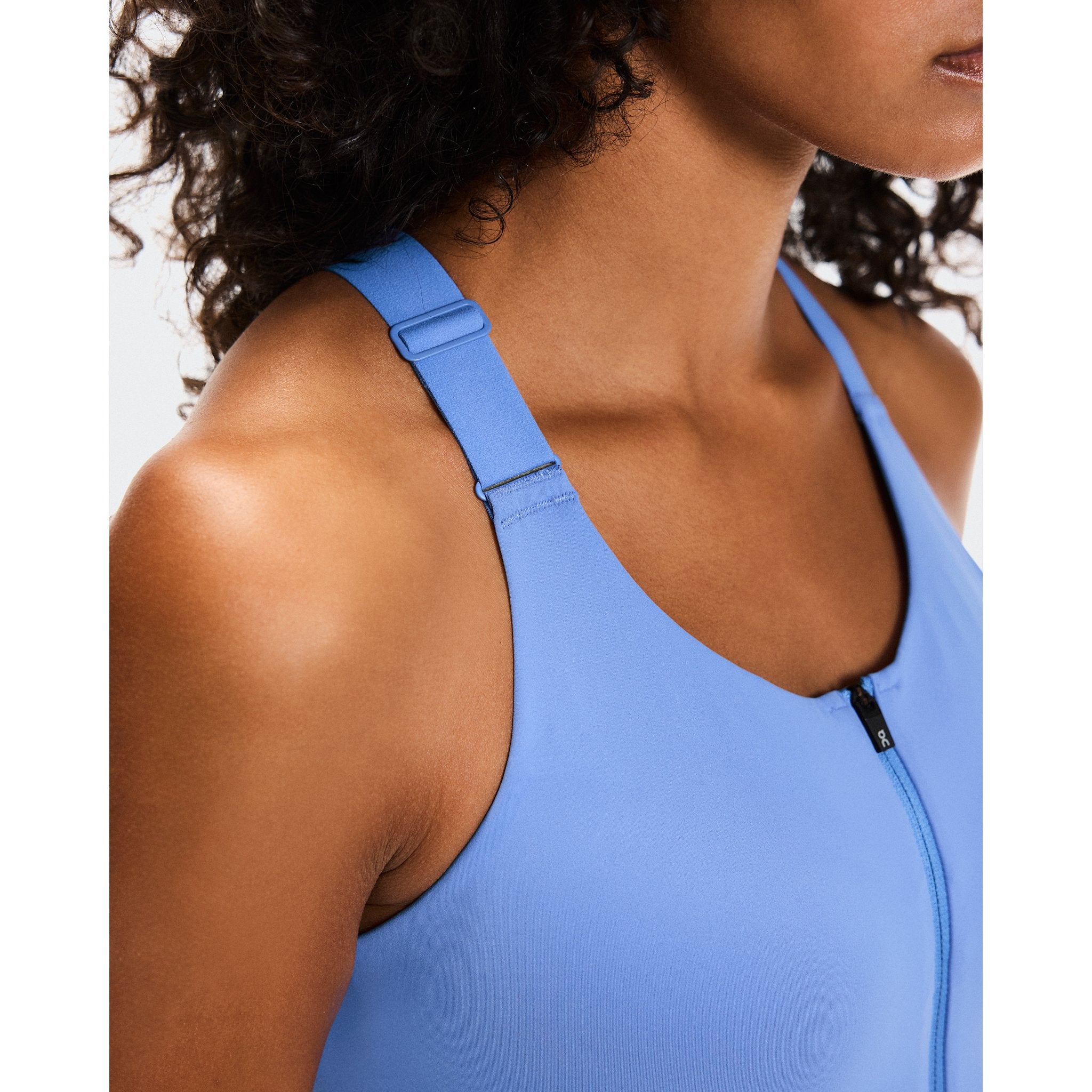 On Endurance Bra Zip Sailor