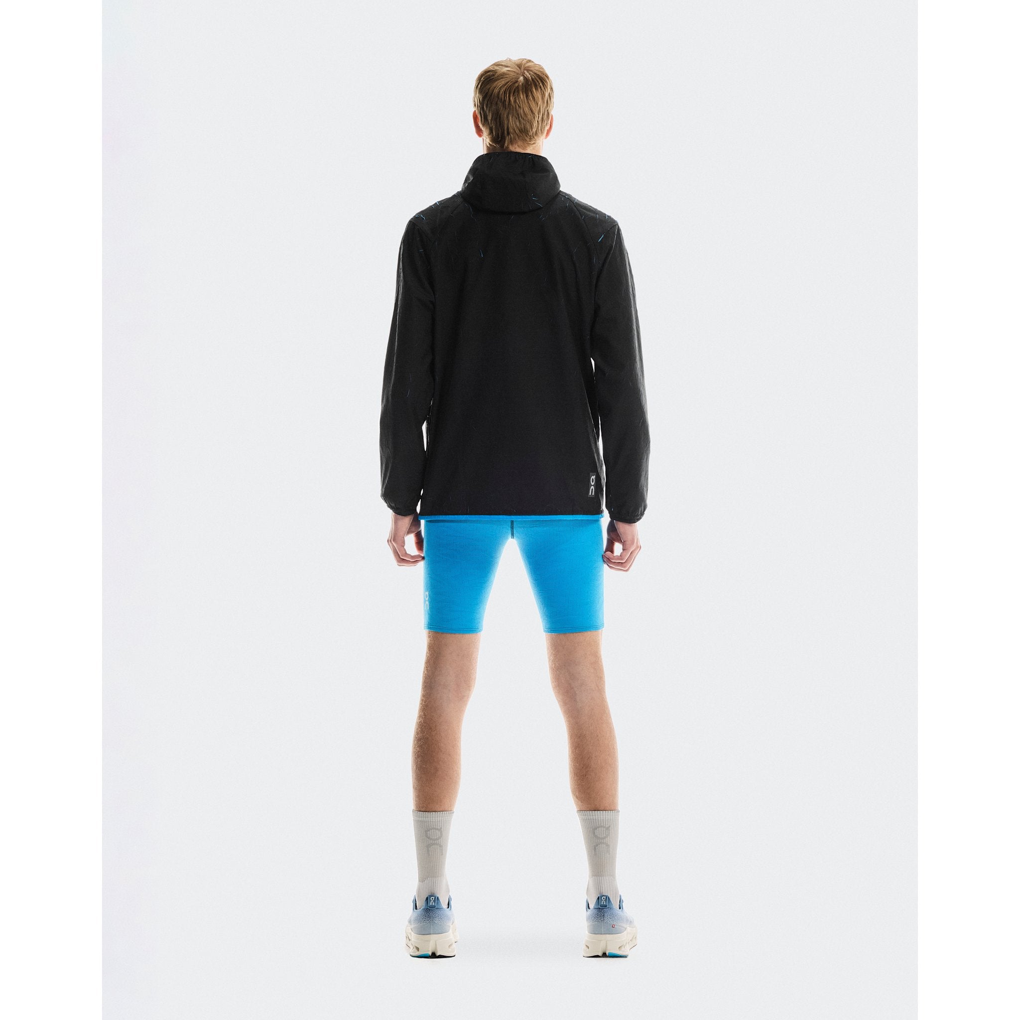 On Pace Run Jacket Malibu | Black