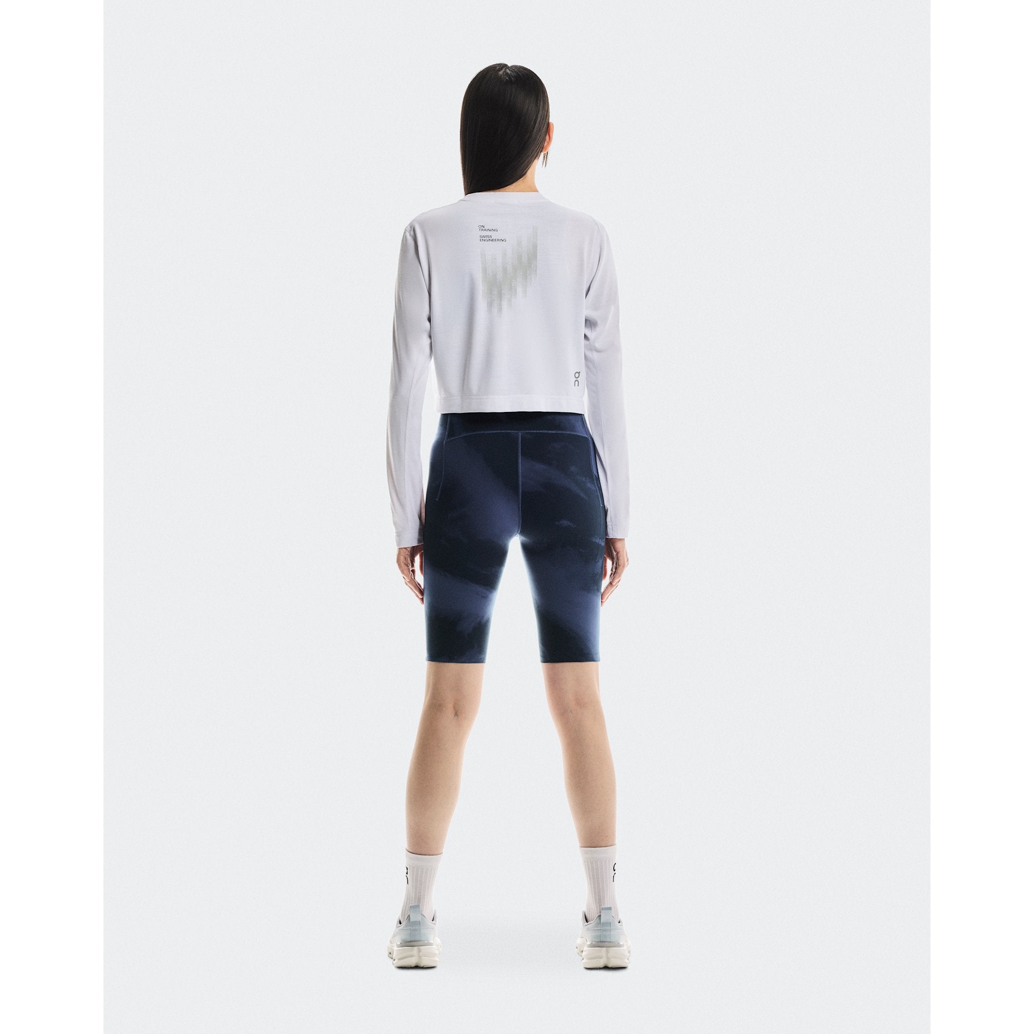 On Studio Tights Short Acai | Navy