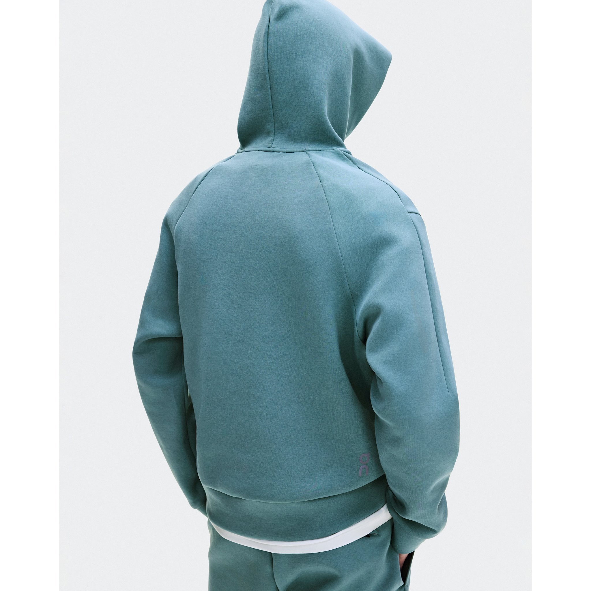 On Focus Tech Hoodie Agave