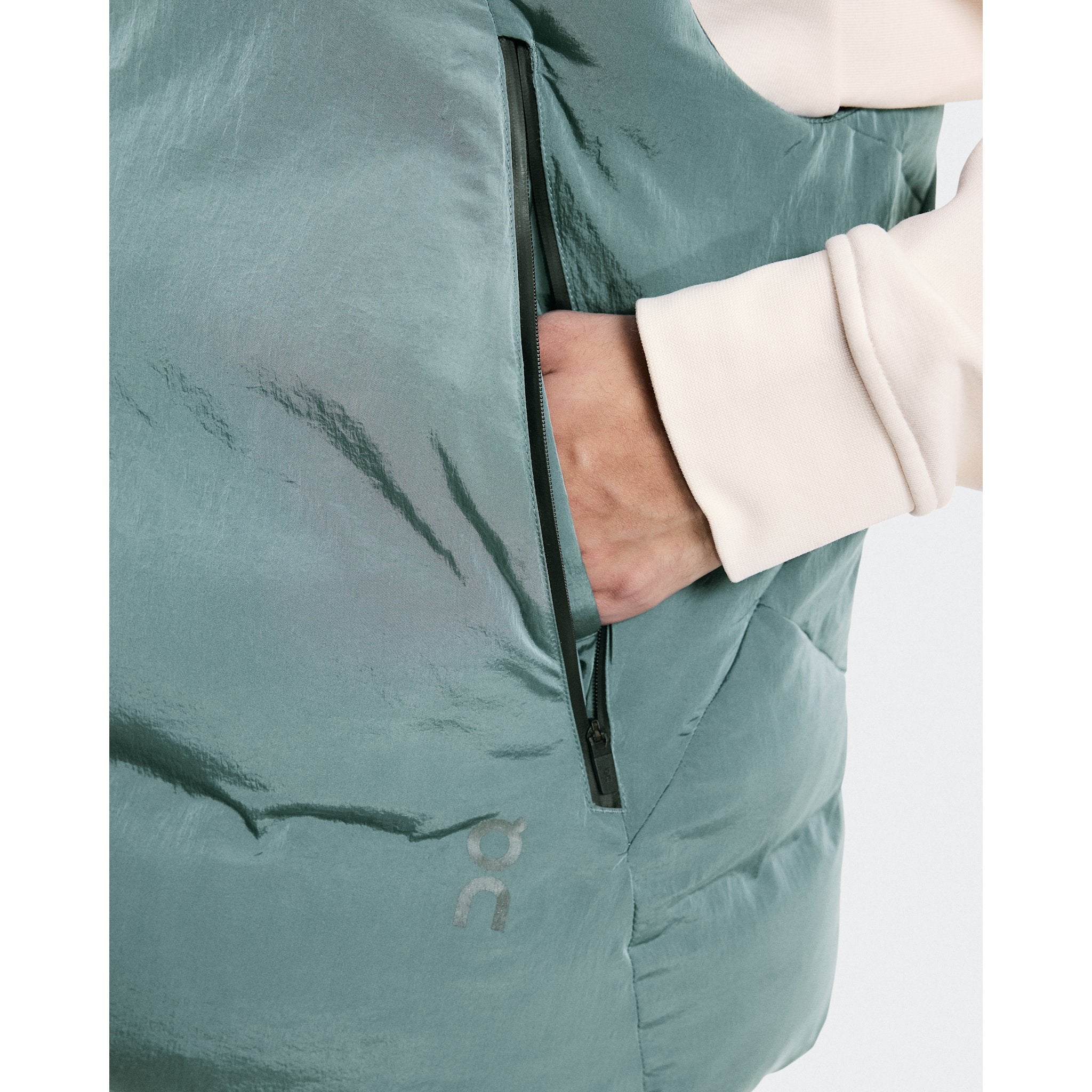 On All-Day Puffer Vest Tide