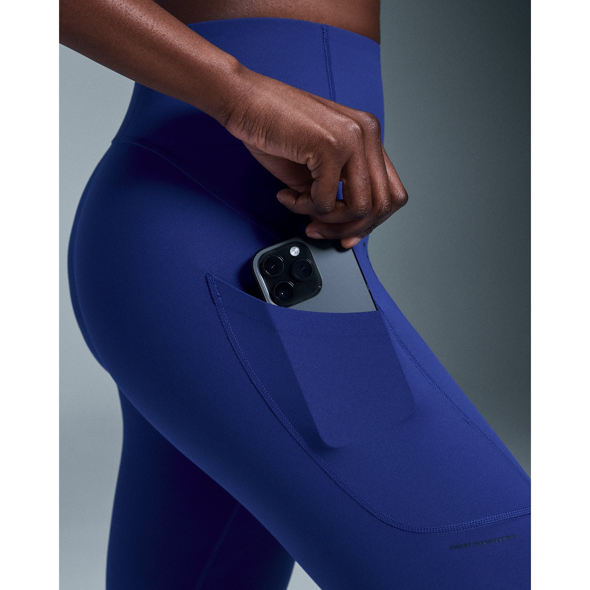 On Movement 3/4 Tights Indigo