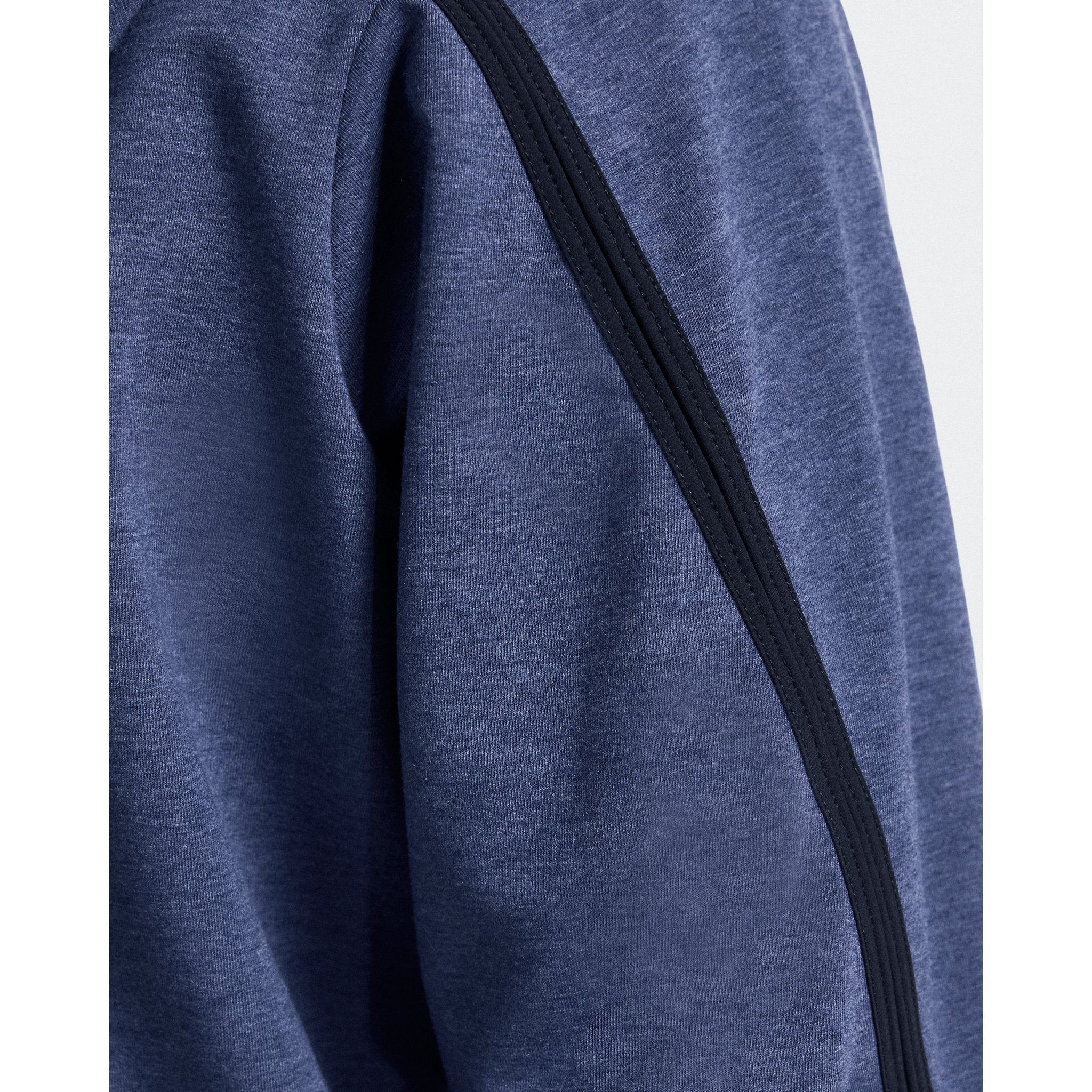 On Studio Hoodie Acai