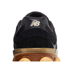 New Balance 9060 'Black Royal Gum'