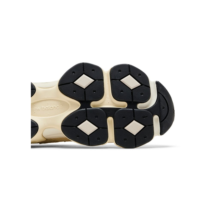 New Balance 9060 'Calcium Sea Salt'