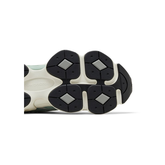 New Balance 9060 'New Spruce Salt Marsh'
