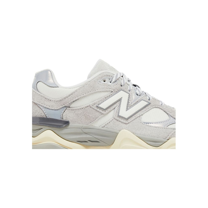 New Balance 9060 'Light Grey White'