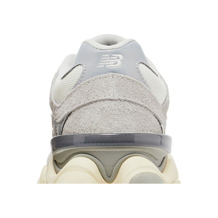 New Balance 9060 'Light Grey White'