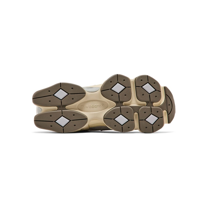 New Balance 9060 'Pearl Grey Linen'