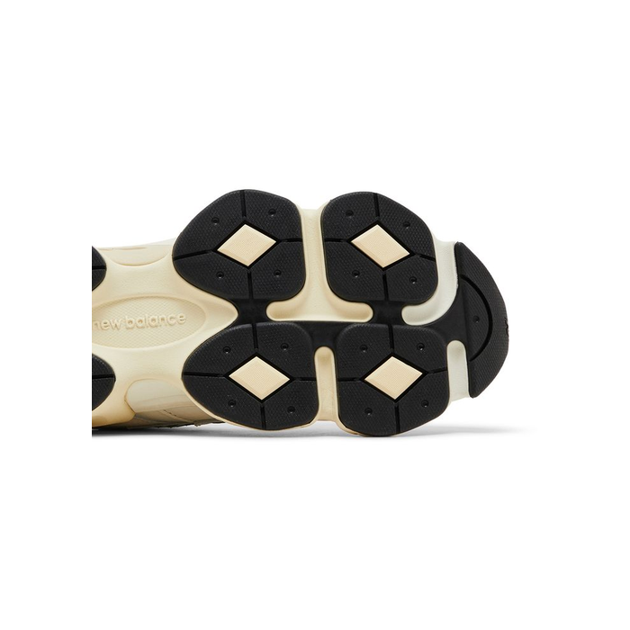 New Balance 9060 'Sea Salt Marsh Green'