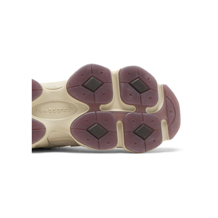 Sydney McLaughlin-Levrone x New Balance 9060 'Linen Black Coffee'