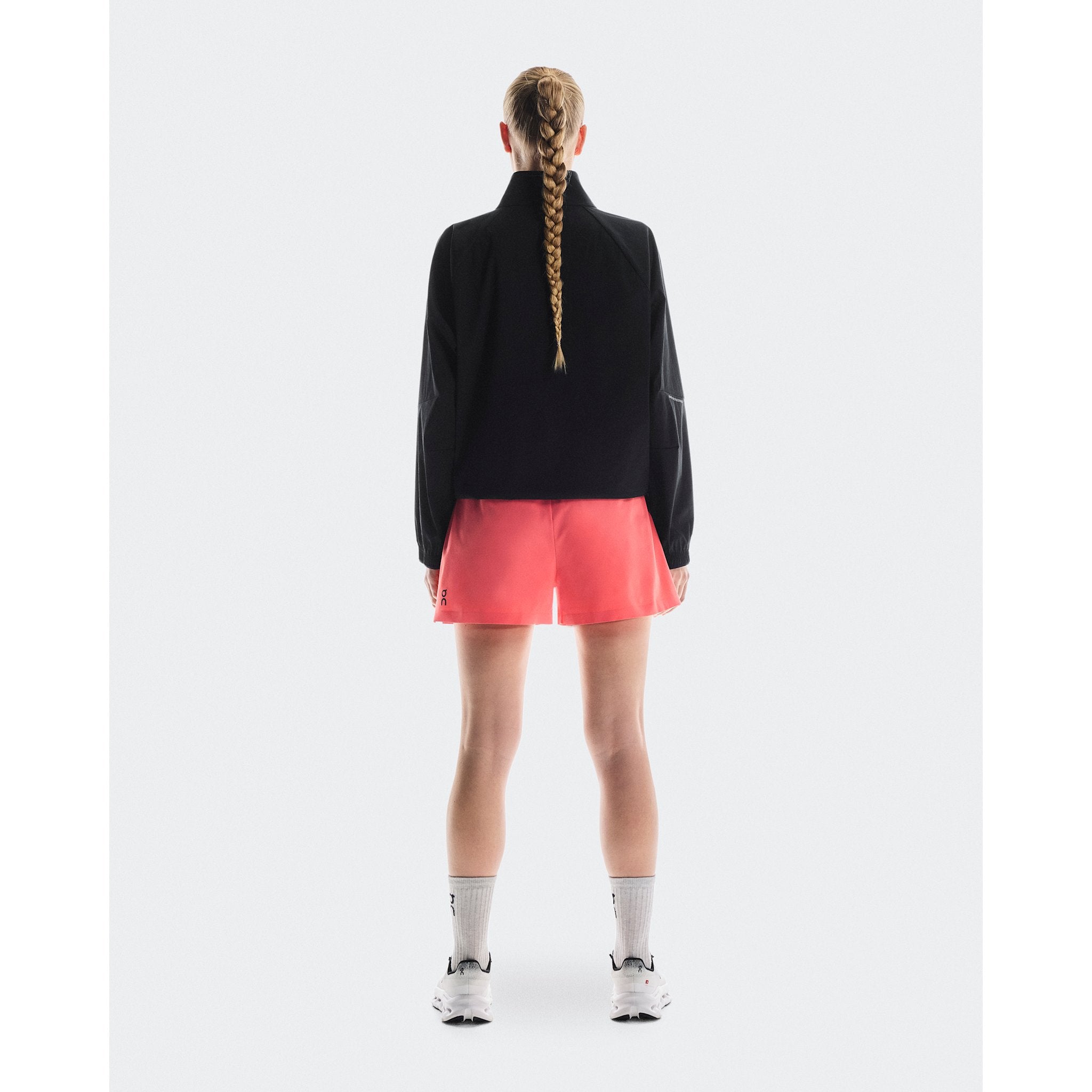 On Focus Shorts Coral