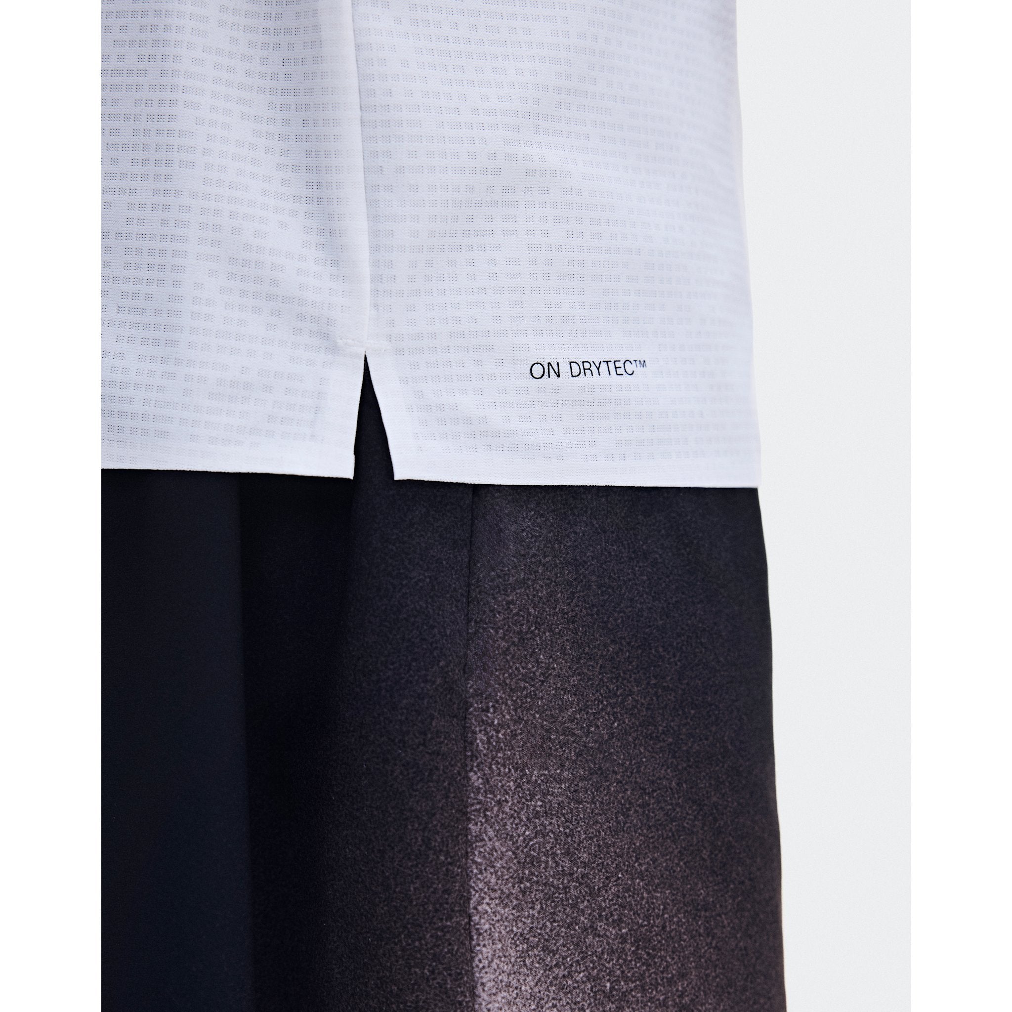 On Court Tank Swing White | Mulberry