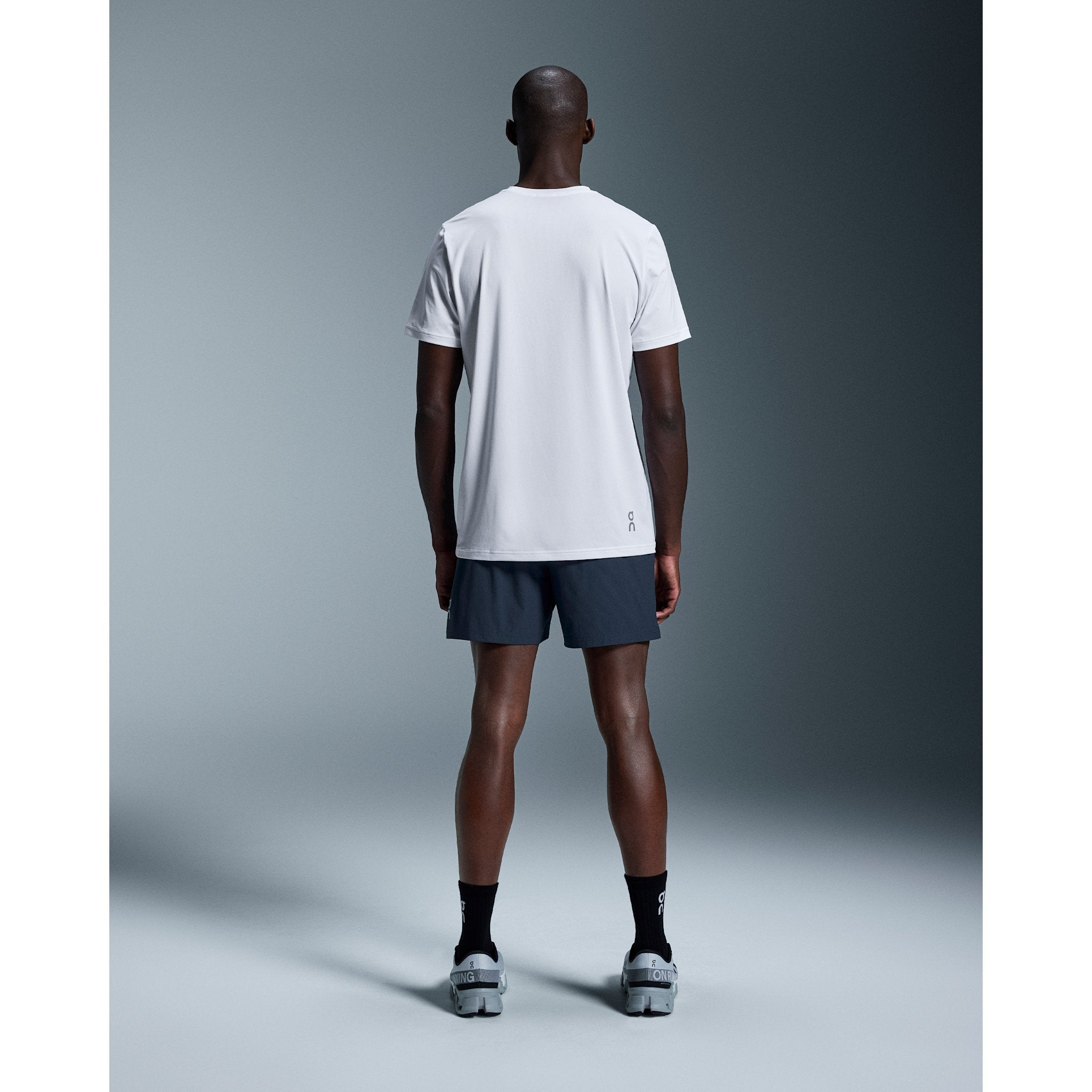 On 7" Core Shorts Midnight