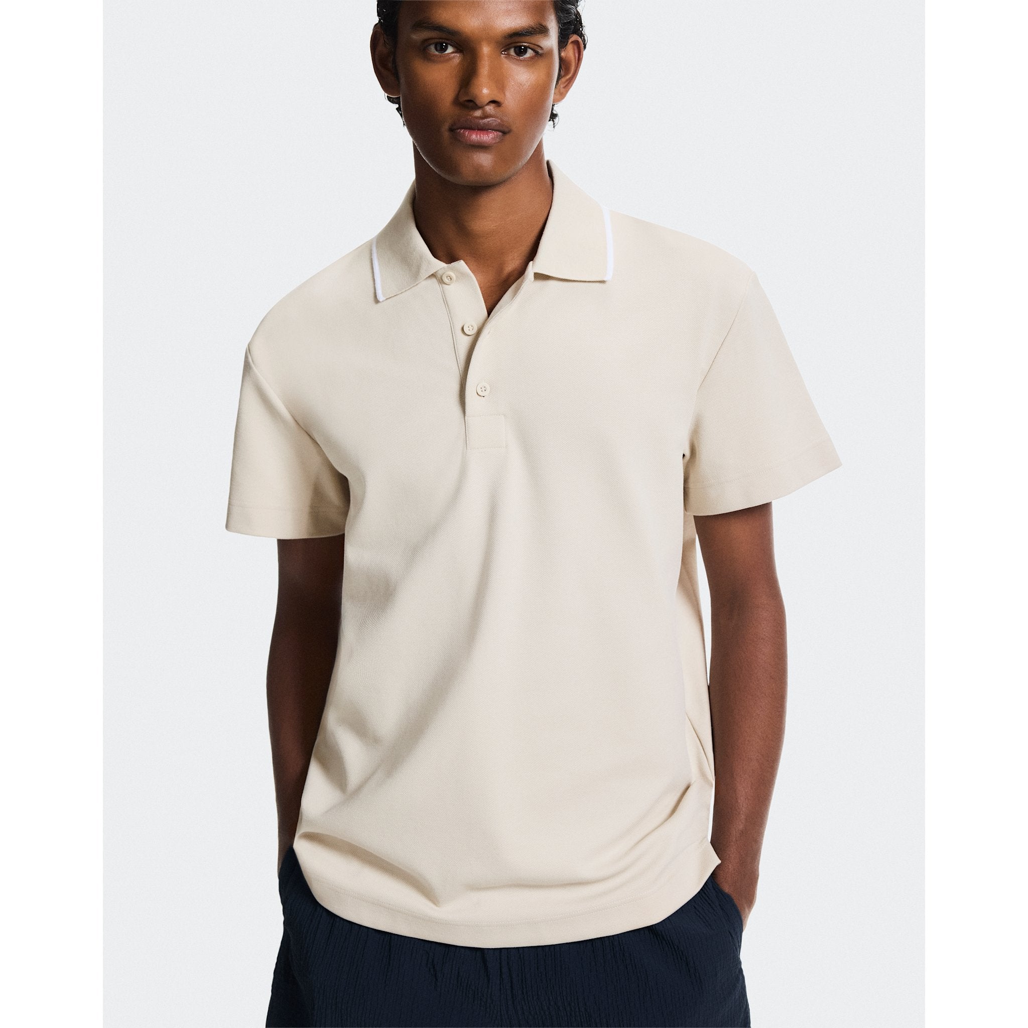 On Courtside Polo Sand | White