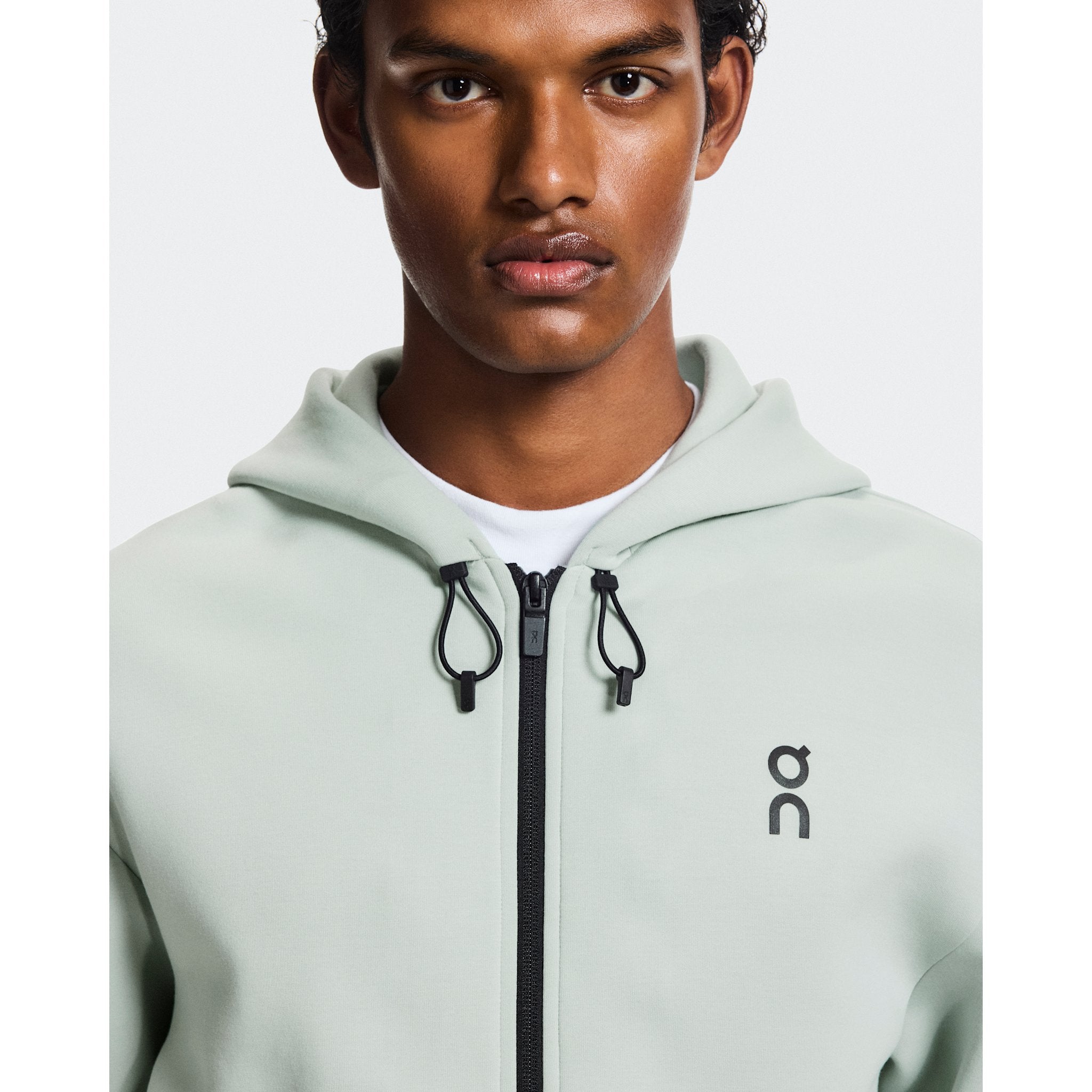 On Focus Tech Zip Hoodie Mineral