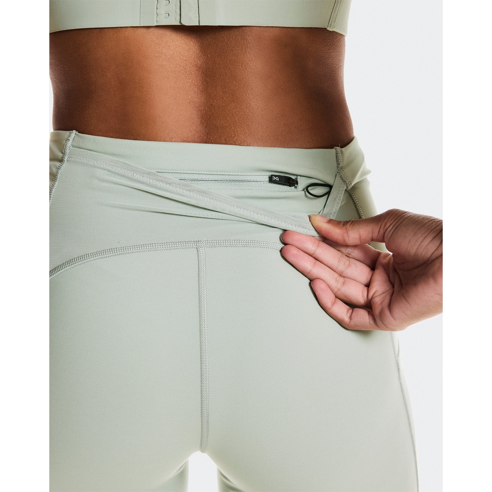 On Performance Tights Tin
