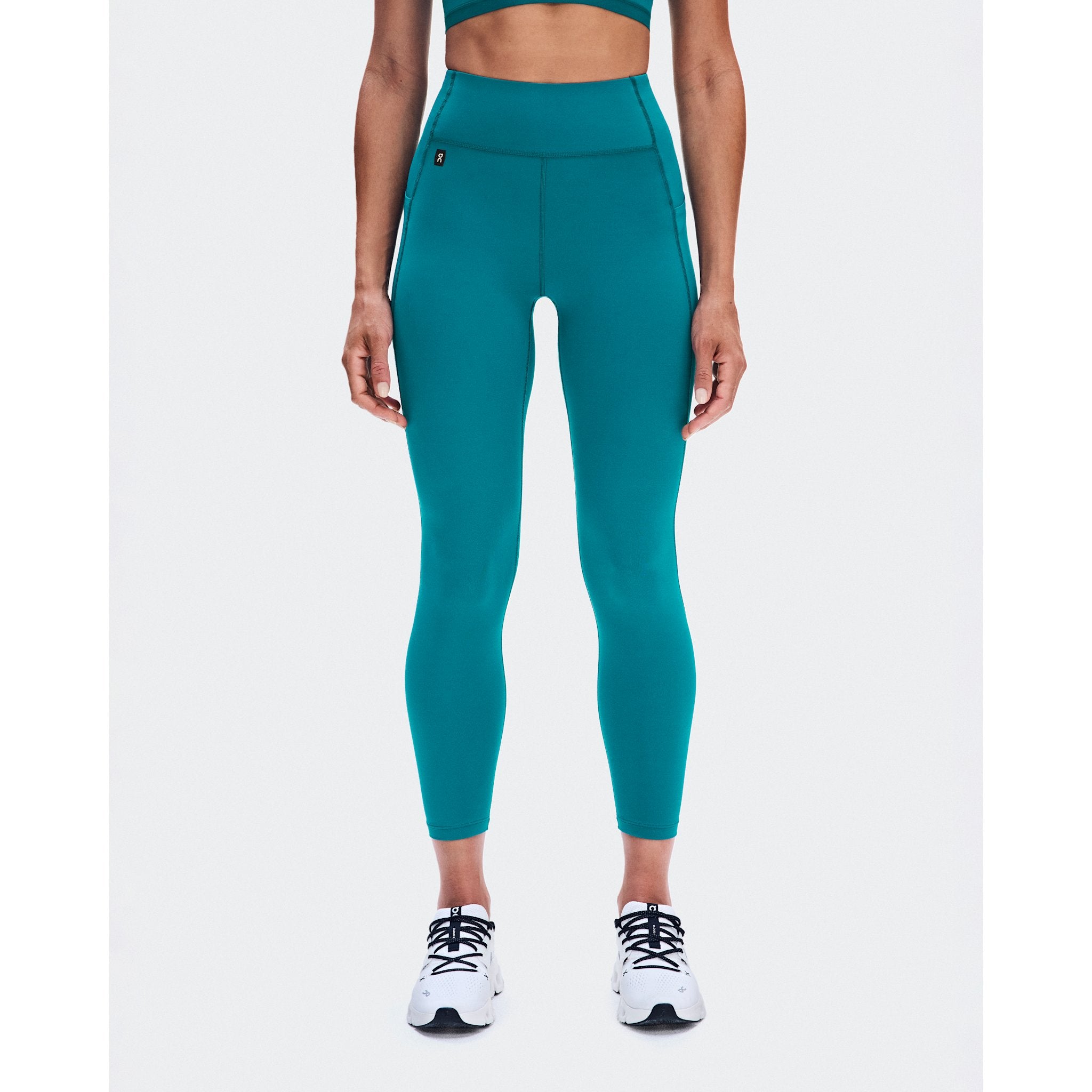 On Train Tights 7/8 Abyss