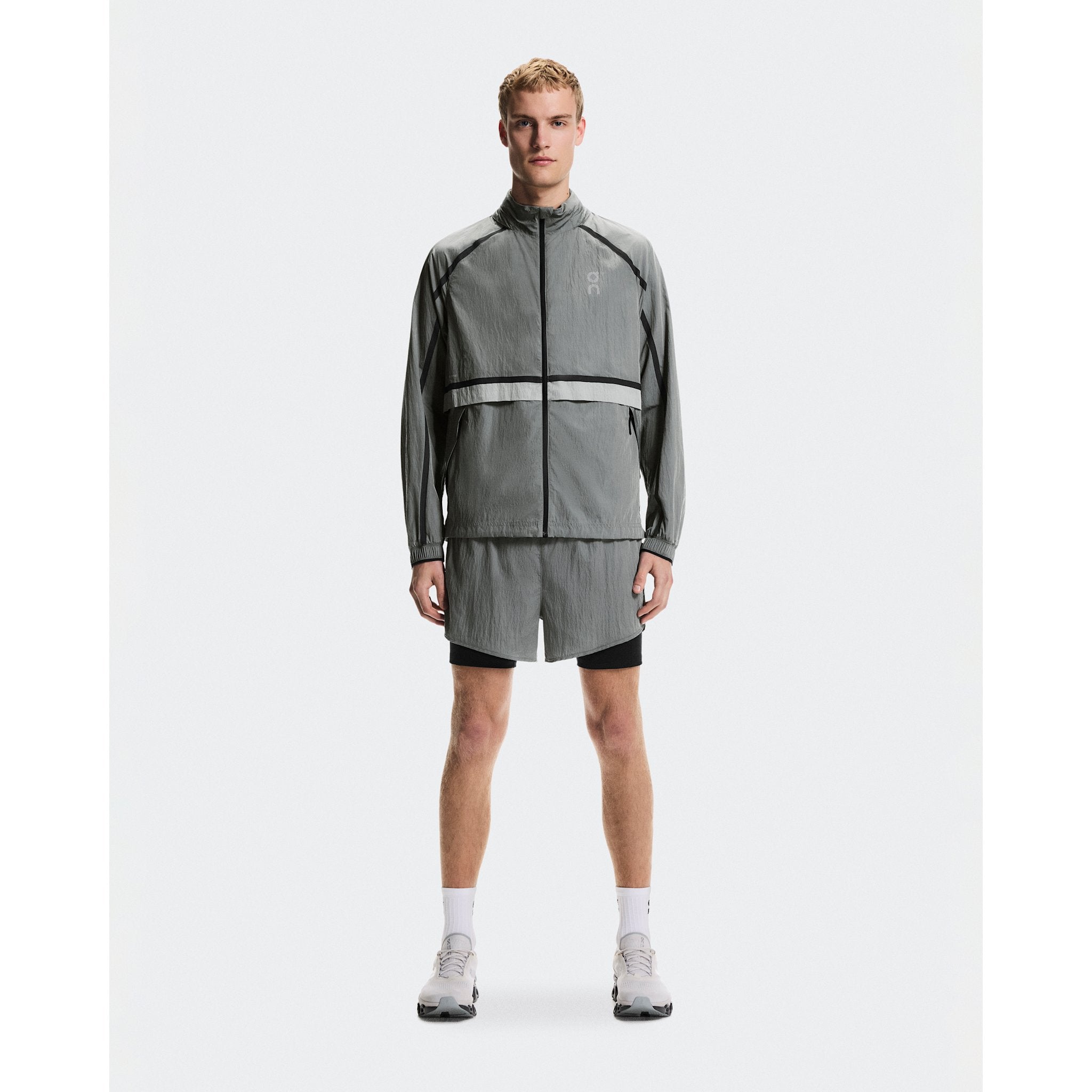 On Performance Volt Shorts Glacier