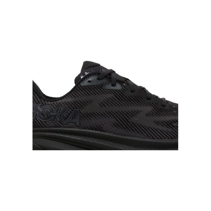 Hoka Clifton 9 'Triple Black'