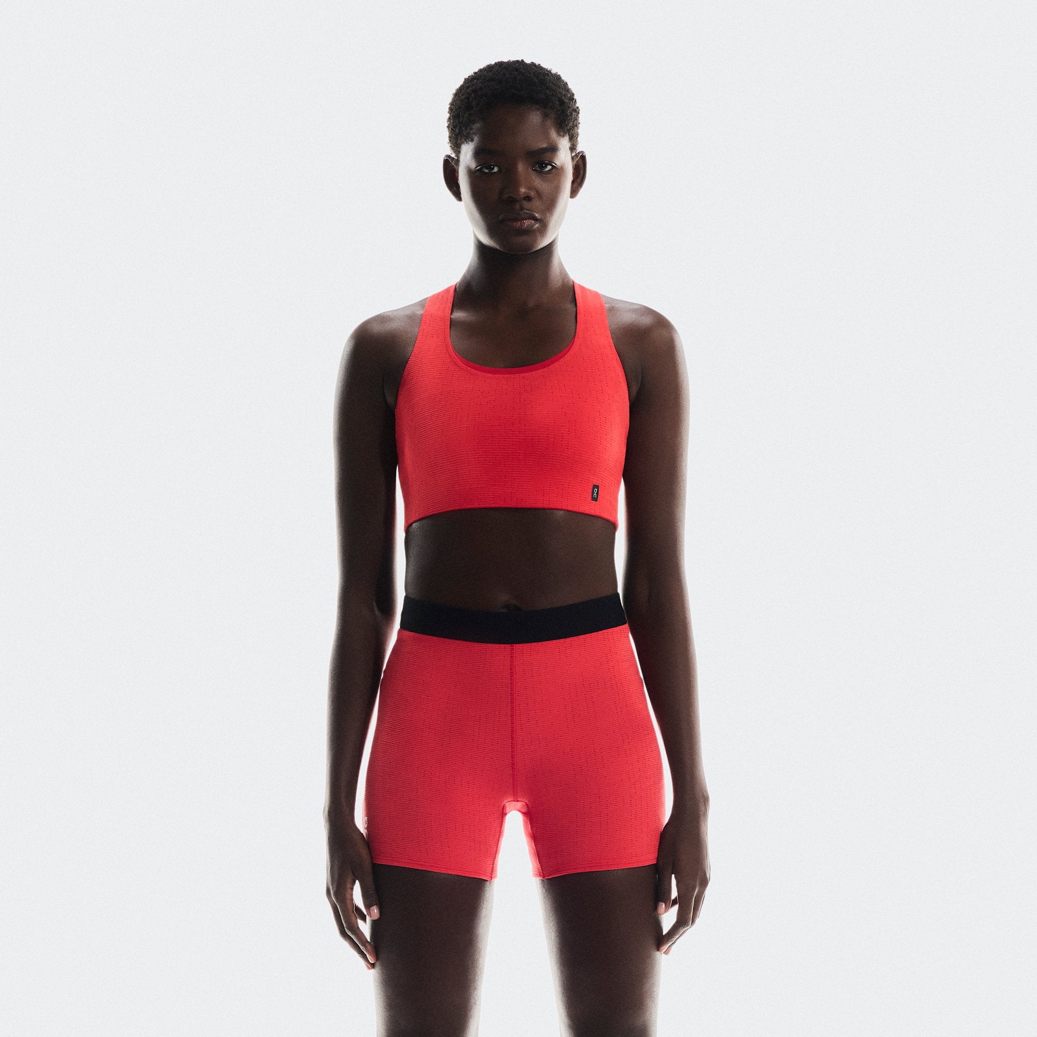 On Pace Pocket Bra Red