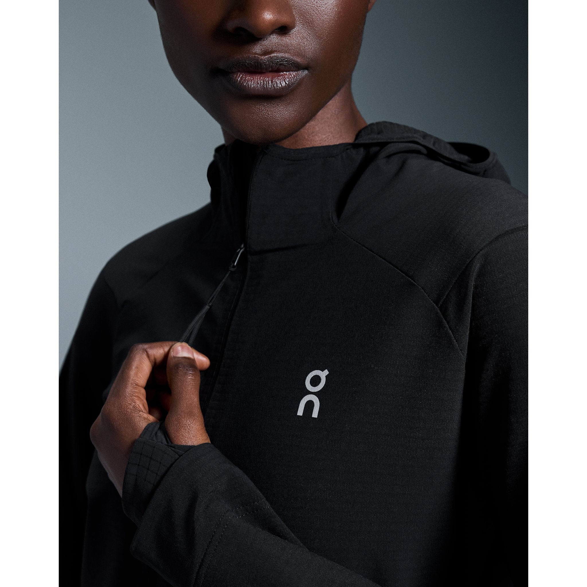 On Pace Hoodie Black