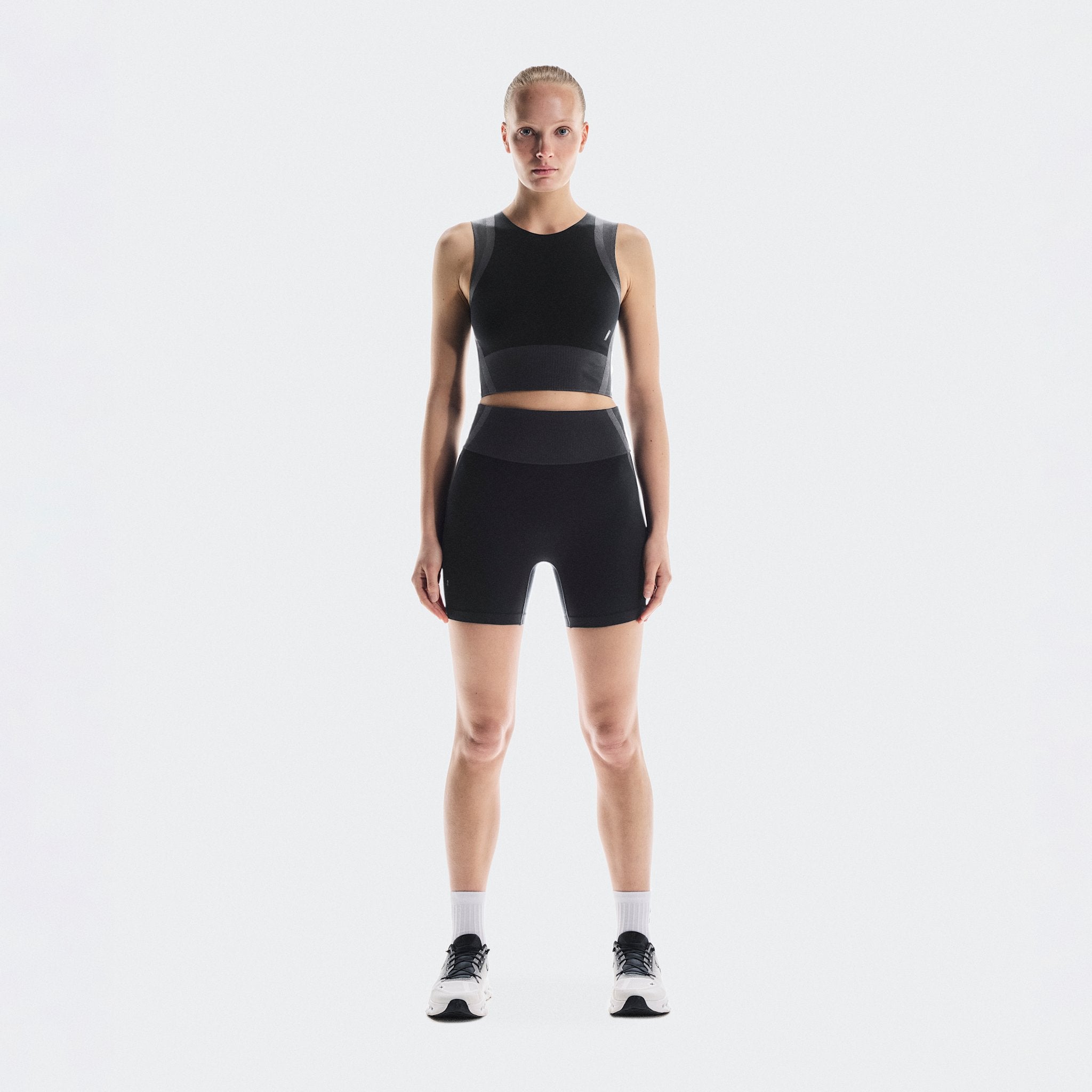On Studio Knit Shorts Black | Eclipse