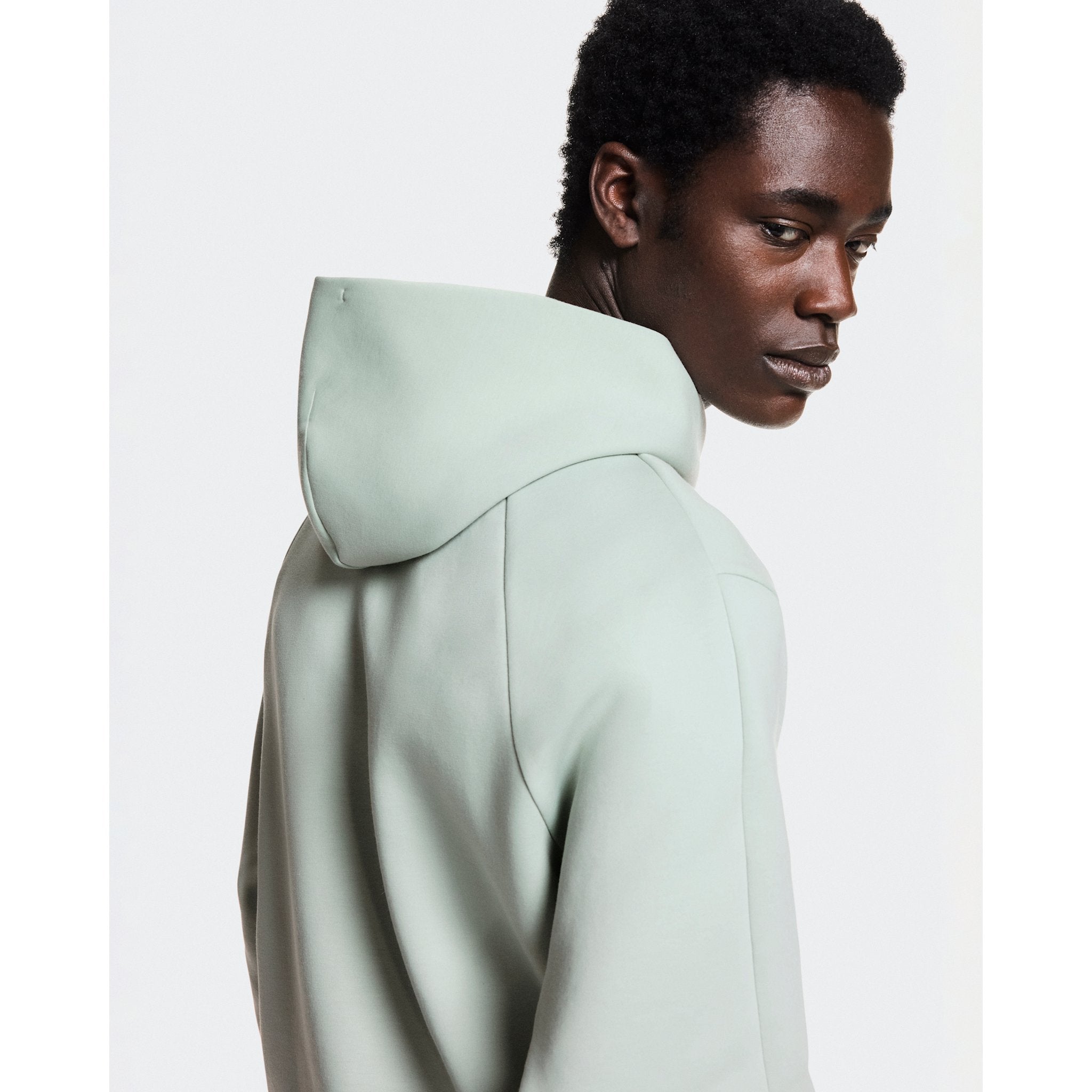 On Focus Tech Hoodie Mineral