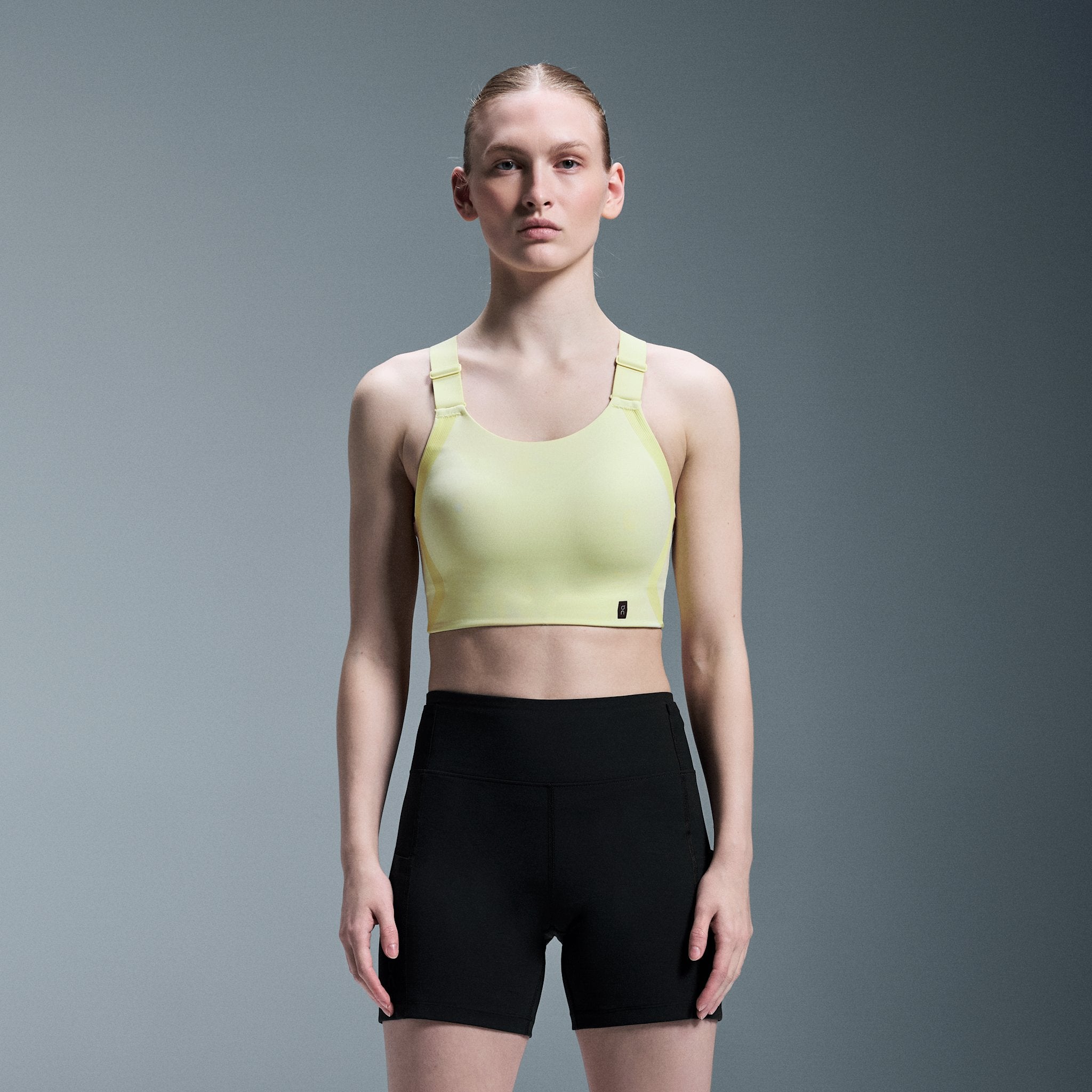 On Performance Flex Bra Hay