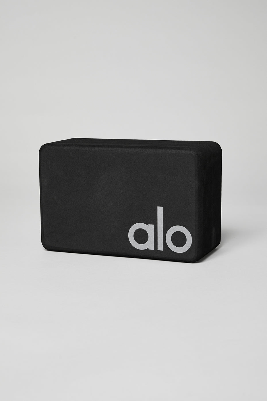 Alo Yoga Uplifting Yoga Block - Black/Silver