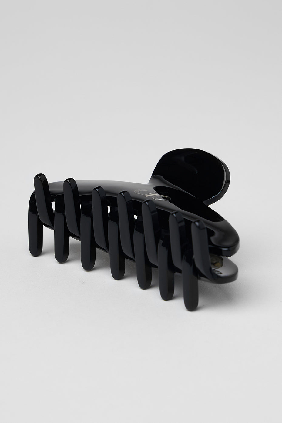 Alo Yoga 90's Claw Clip - Black