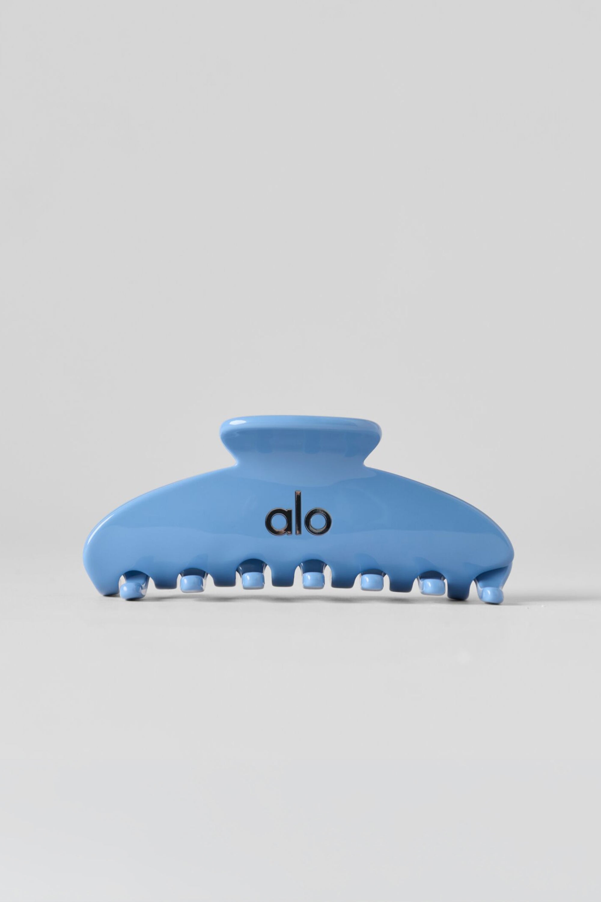 Alo Yoga 90's Claw Clip - California Blue