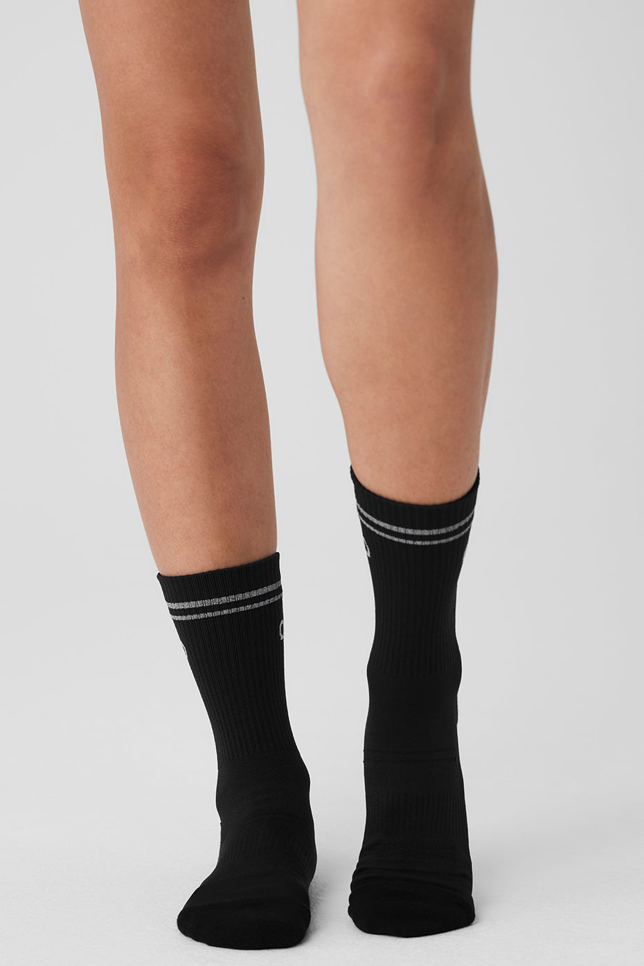 Alo Yoga Unisex Half-Crew Performance Sock - Black