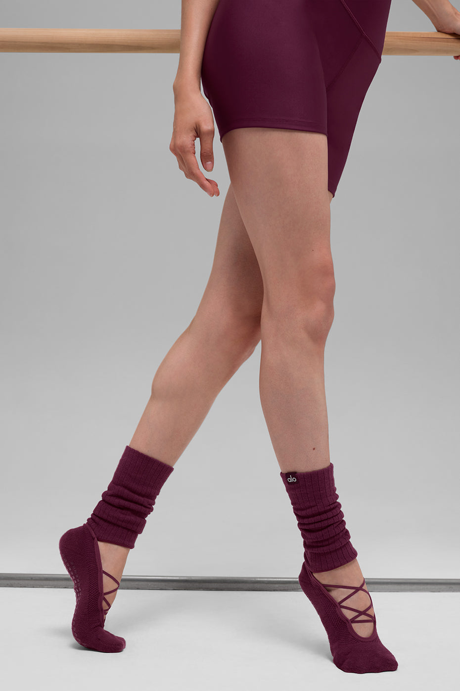 Alo Yoga Women's Strappy Siren Grip Sock - Burgundy