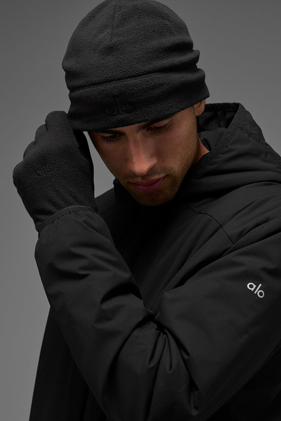 Alo Yoga Performance Fleece Gloves - Black/Black