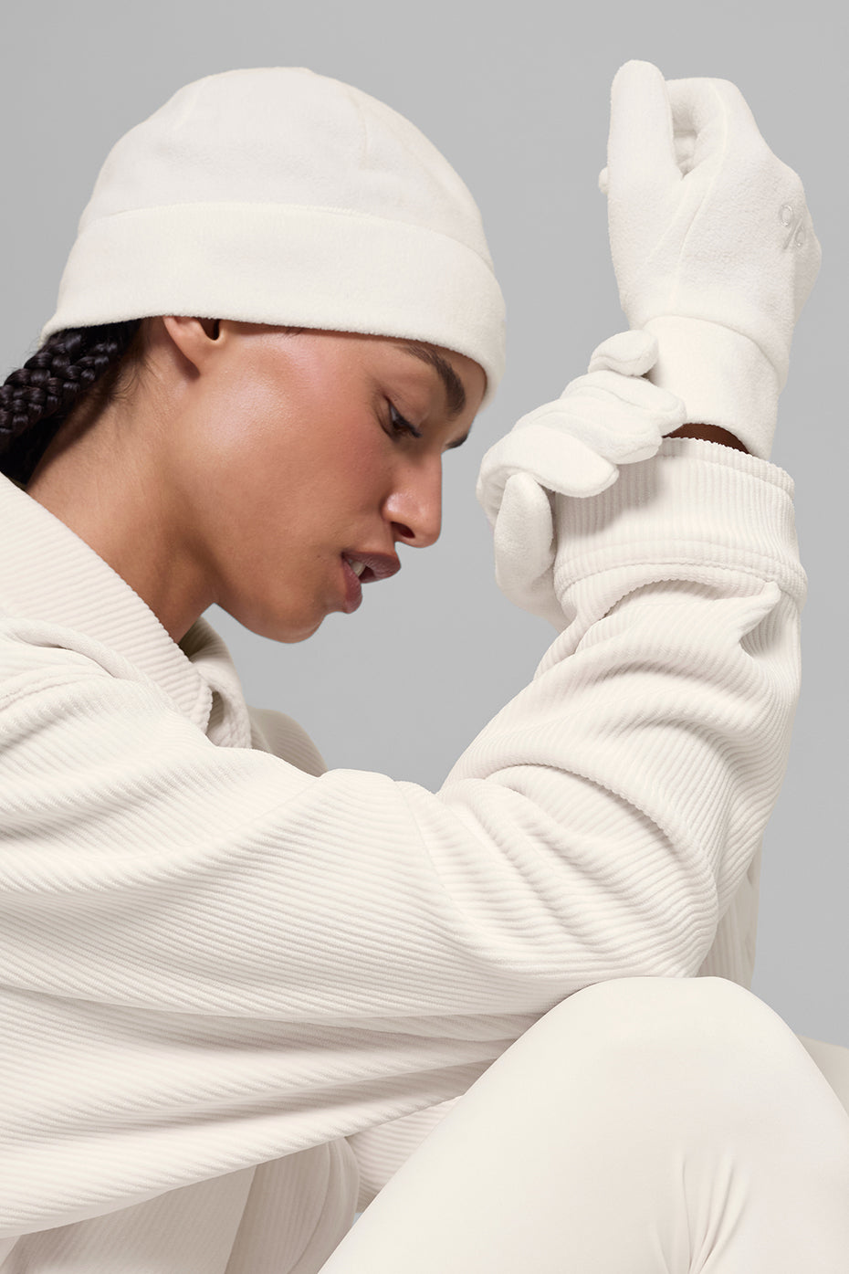 Alo Yoga Performance Fleece Glove - Ivory/Ivory