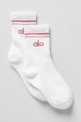 Alo Yoga Unisex Half-Crew Throwback Sock - White/Pink Wild Rose